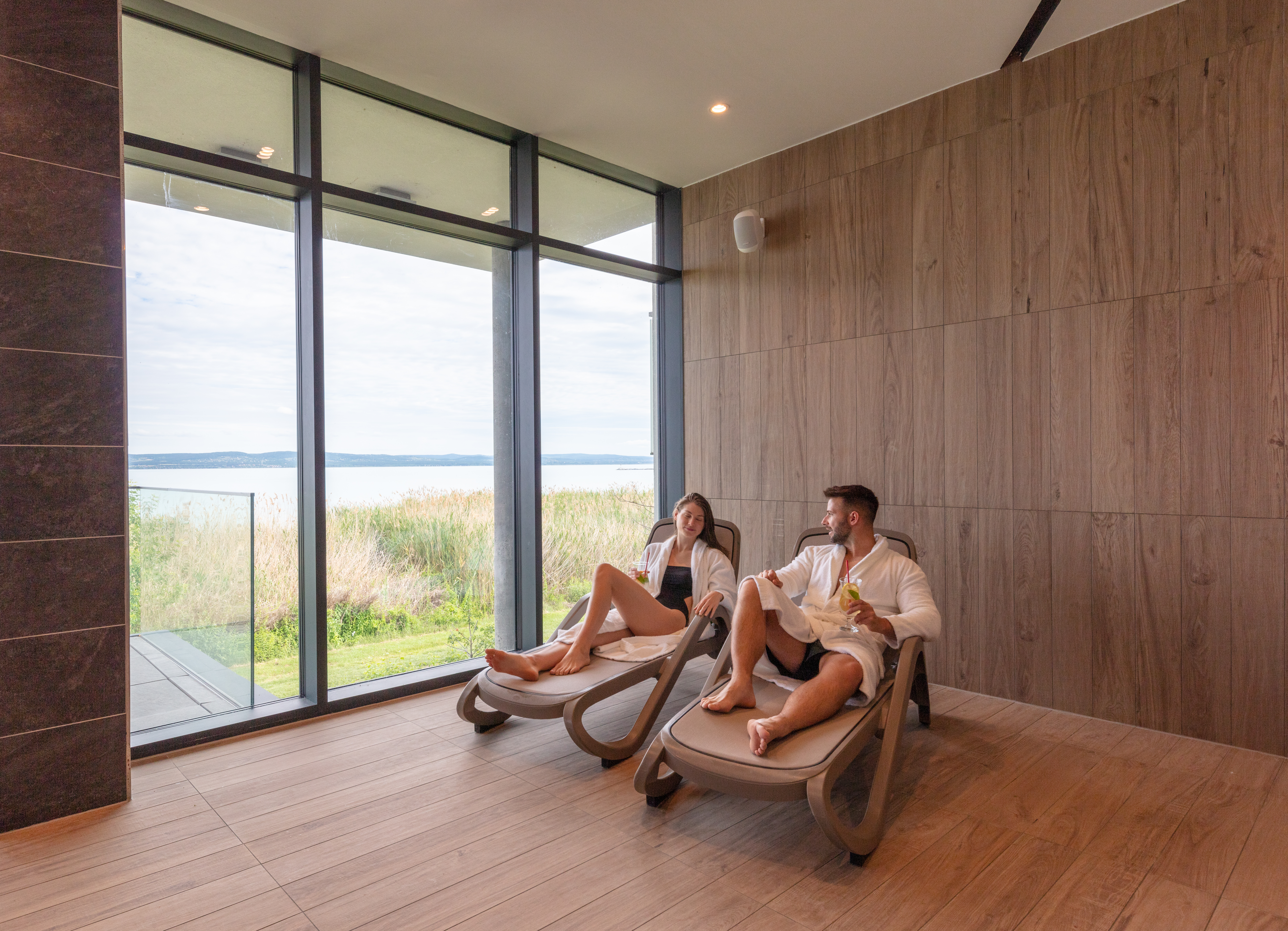 Hotel OTP Balatonszemes Wellness - balatoni panoráma